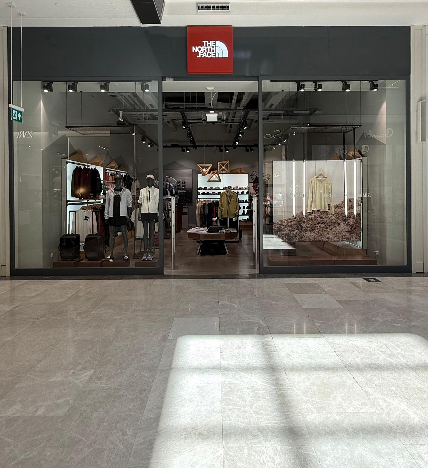 The North Face Emaar mağazası