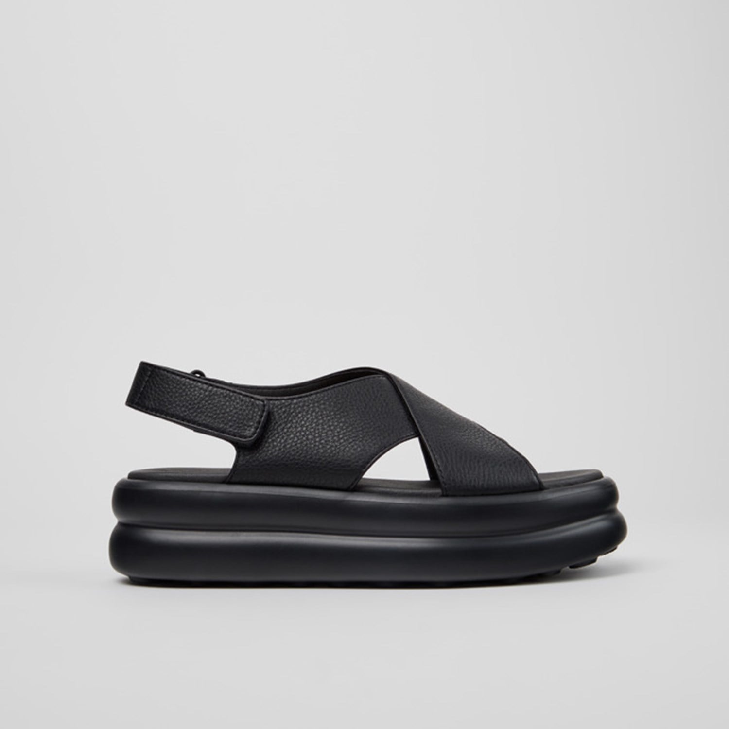 Camper Pelotas Flota Up Siyah Kadın Sandalet CMPK201931-001 CMP.001