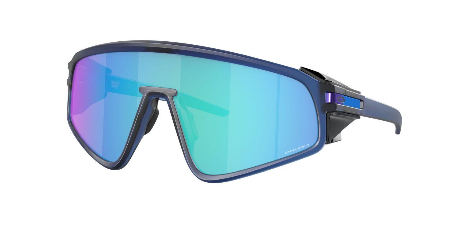 oakley-latch-panel-mtnvy-w-