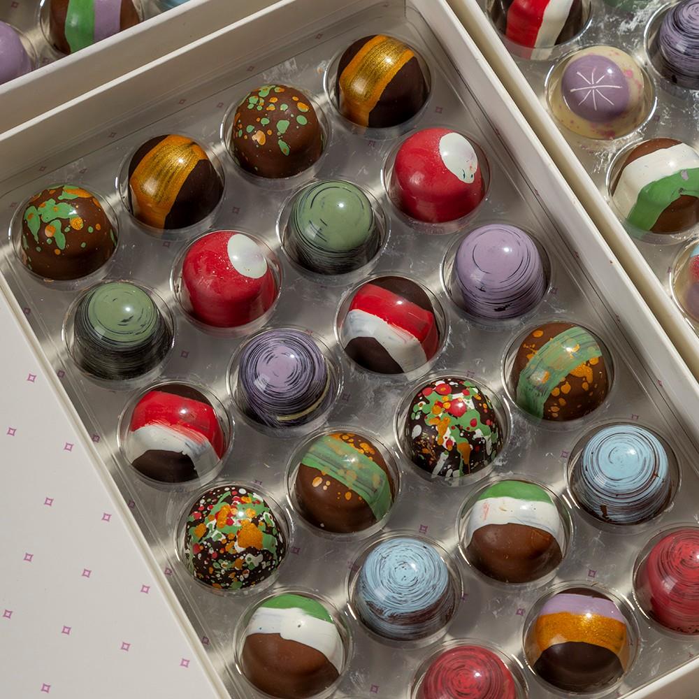 Yılbaşı Özel 24'lü Bonbon Çikolata Kutusu