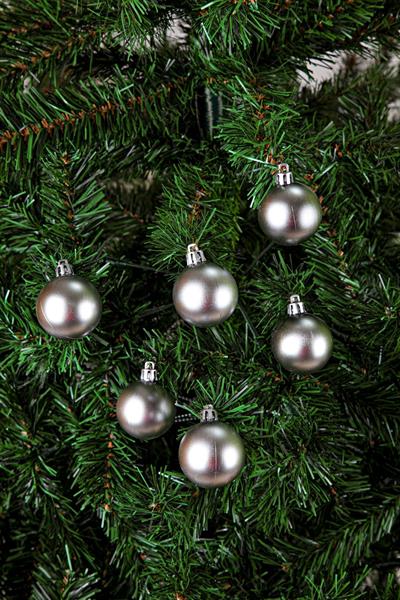 6lı Yılbaşı Çam Ağacı Topu 4cm Gümüş