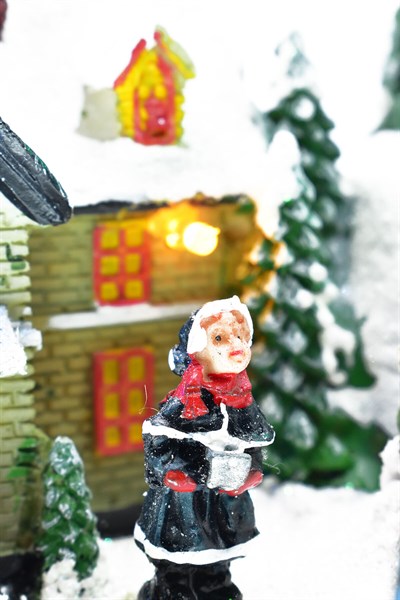 Premium Collection Dekoratif Işıklı Müzikli Kar Şehri