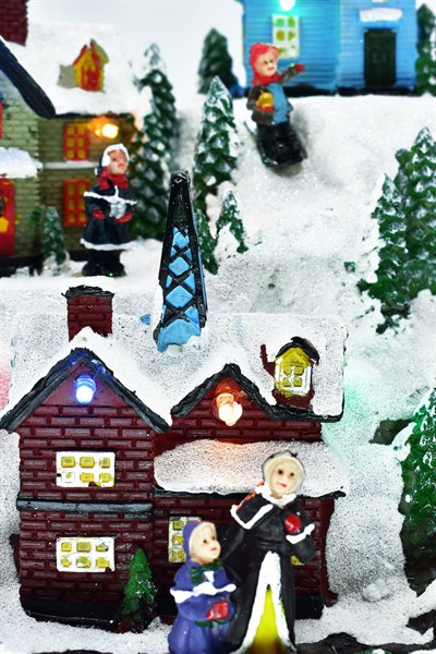 Premium Collection Dekoratif Işıklı Müzikli Kar Şehri