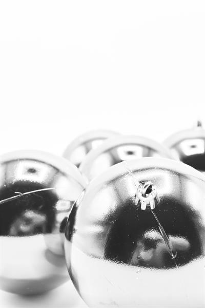 Waldern 24 Lü 10 Cm Yılbaşı Ağacı Süsü Cici Top