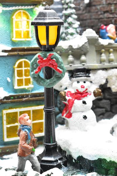 Waldern Premium Collection Işıklı Noel Şehir Dekoratif Yılbaşı Süsü