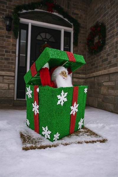 Waldern Premium Collection Müzikli Noel Babalı Hediye Kutusu Yılbaşı Dekoratif Süs