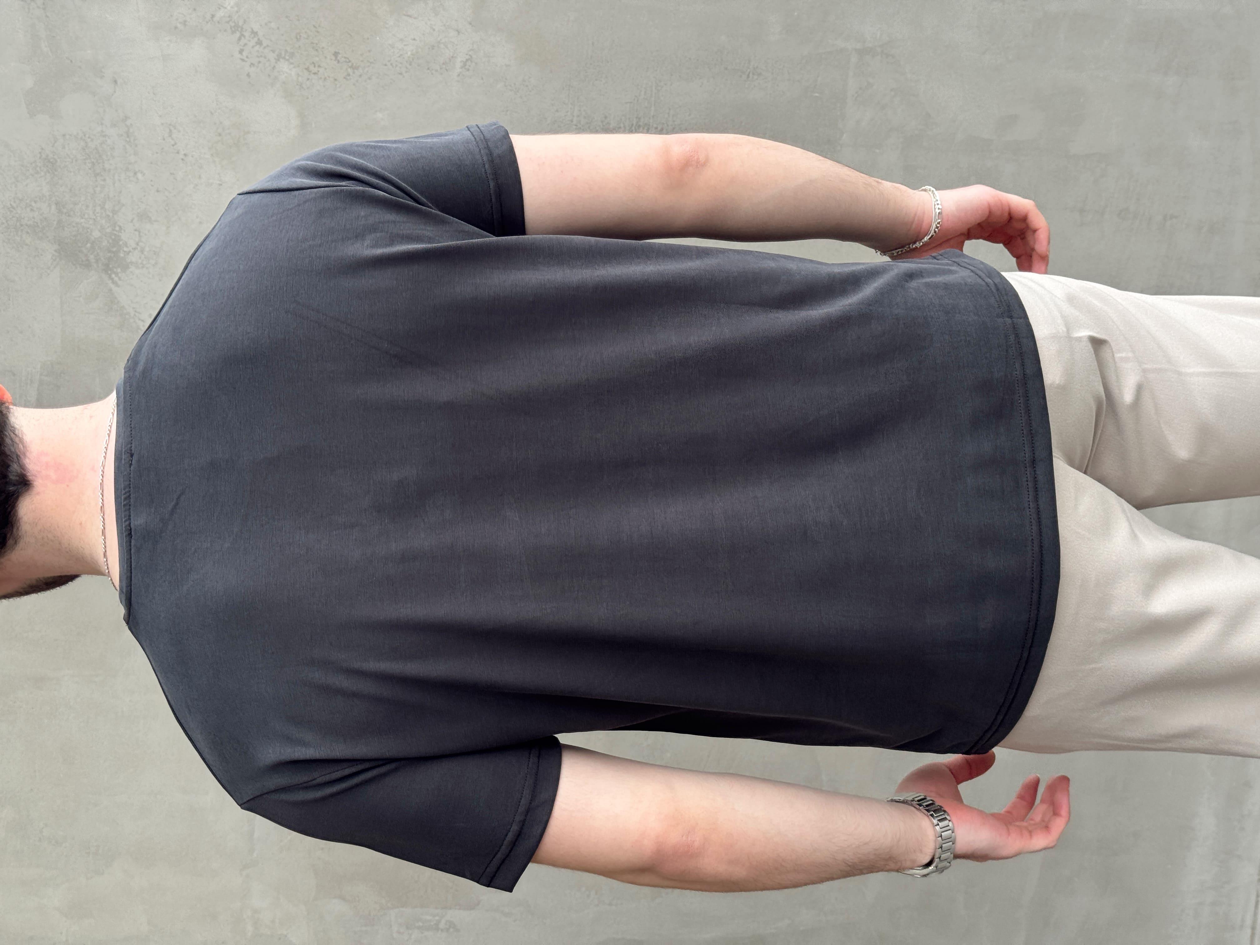 Erkek Özel Premium Seri Regular Fit Bisiklet Yaka Modal Kumaş Düz T-Shirt-Siyah(E1680)