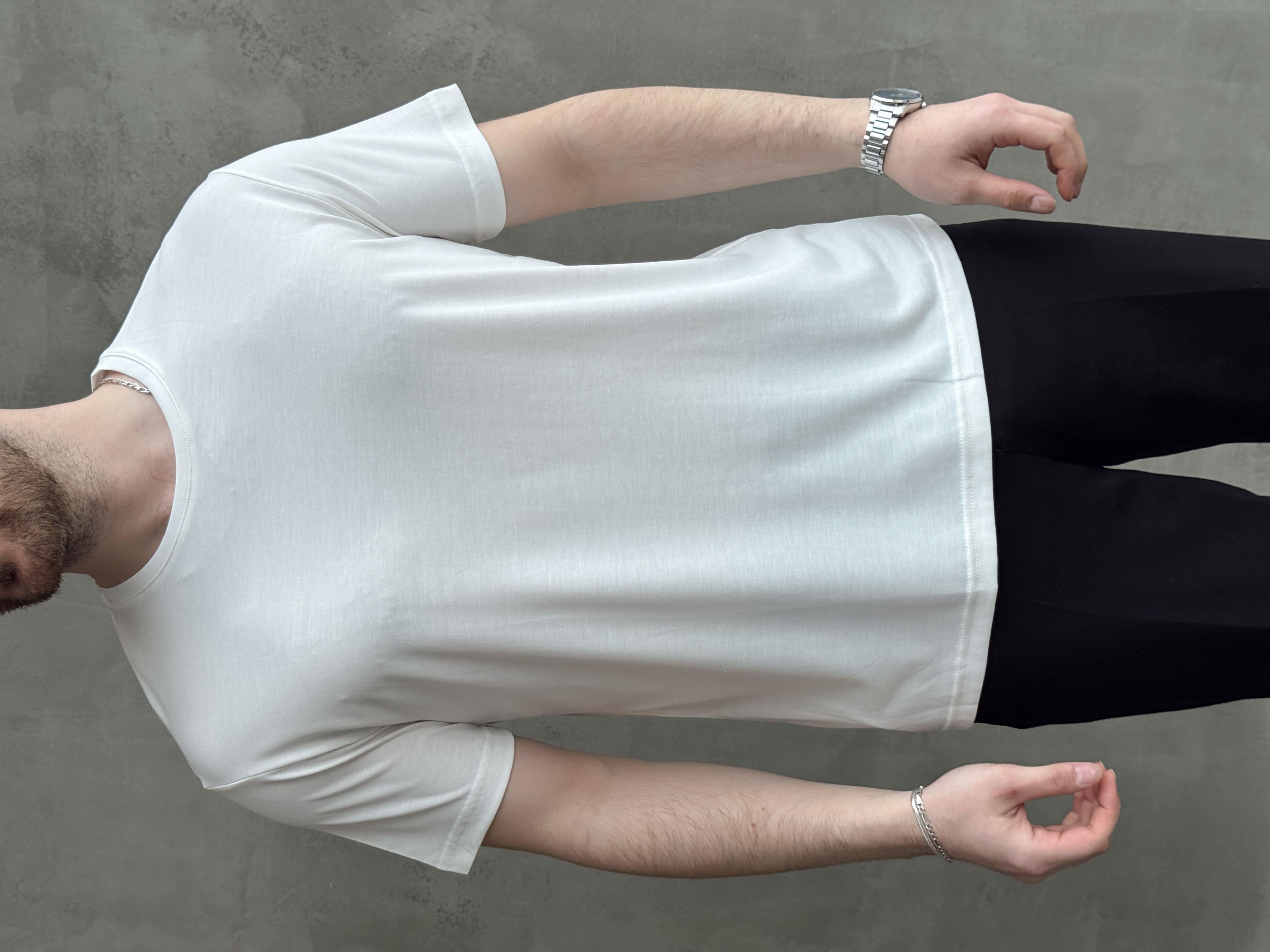 Erkek Özel Premium Seri Regular Fit Bisiklet Yaka Modal Kumaş Düz T-Shirt-Beyaz(E1680)
