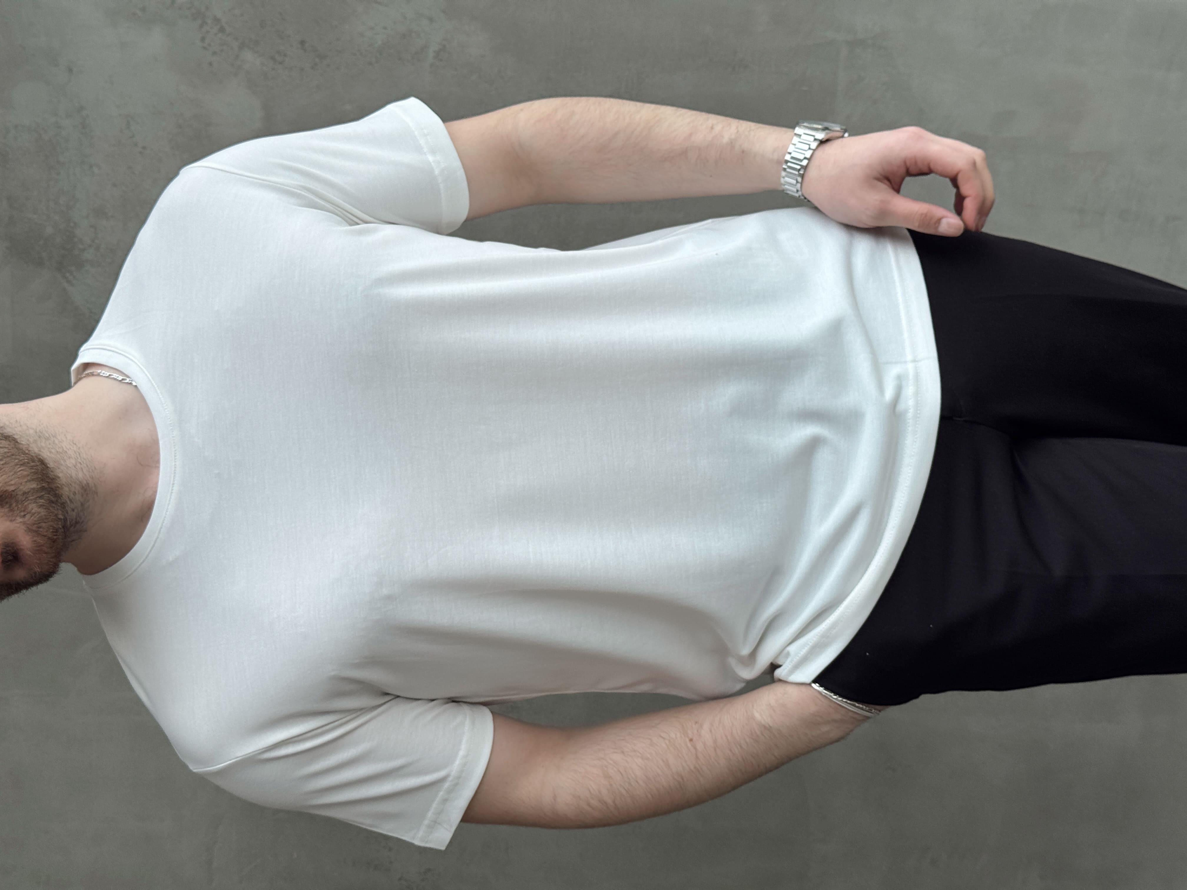 Erkek Özel Premium Seri Regular Fit Bisiklet Yaka Modal Kumaş Düz T-Shirt-Beyaz(E1680)