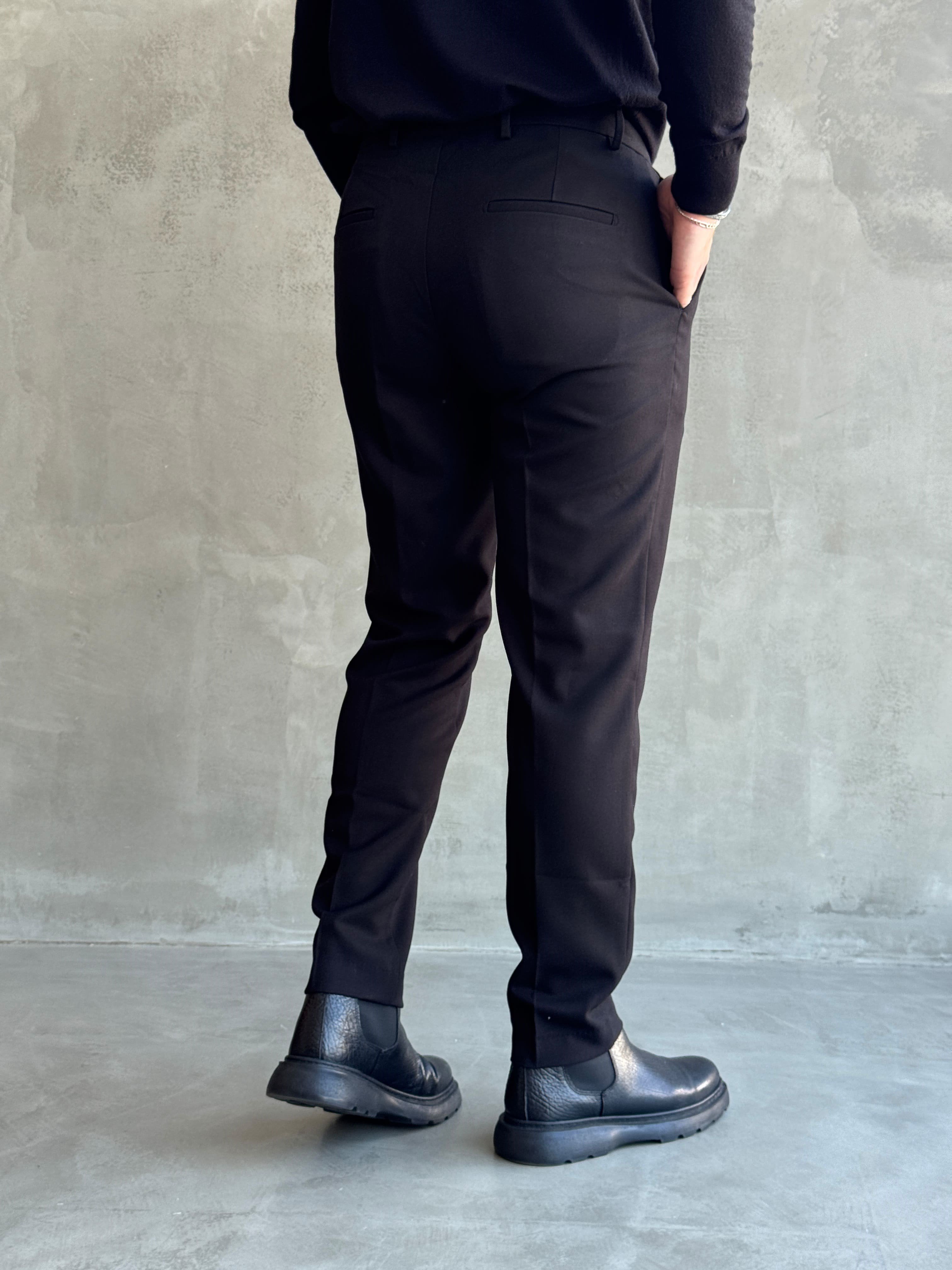 Erkek Özel Premium Seri Yüksek Bel Kopçalı Comfort Slim Kalıp Kışlık Kumaş Pantolon-Siyah(E1822)