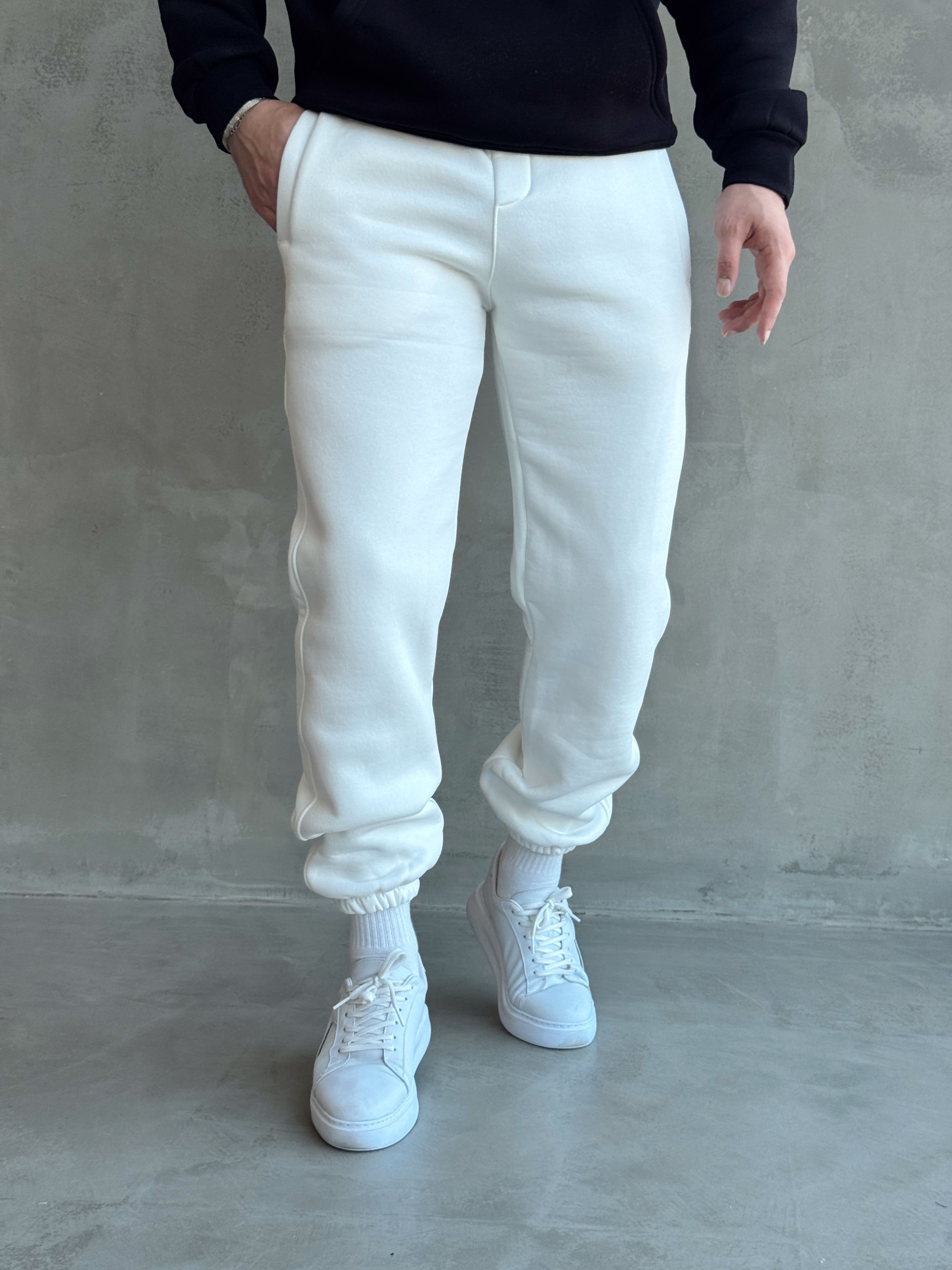 Erkek Yeni Sezon 3 İplik Geniş Kalıp Jogger Basic Eşofman-Beyaz(E1804)