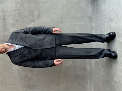 Erkek Business Collection Oversize Kalıp Kruvaze Model Çizgili Takım Elbise-Füme(E1787)