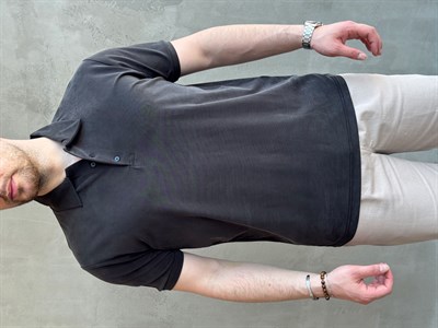 Erkek Kaliteli Kumaş Oversize Kalıp Düğme Detaylı Polo Yaka T-Shirt-Siyah(E1746)