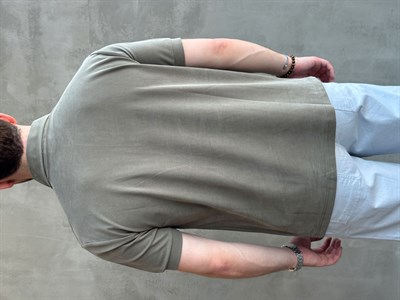 Erkek Kaliteli Kumaş Oversize Kalıp Düğme Detaylı Polo Yaka T-Shirt-Haki(E1746)