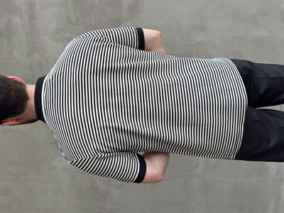 Erkek Kombinlenebilir Oversize Kalıp Çizgi Detaylı Polo Yaka Triko T-Shirt-Siyah(E1768)