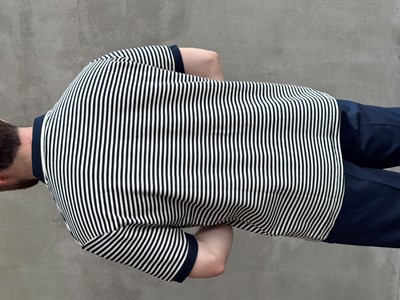 Erkek Kombinlenebilir Oversize Kalıp Çizgi Detaylı Polo Yaka Triko T-Shirt-Lacivert(E1768)