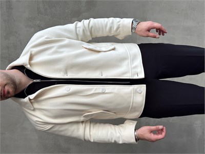 Erkek Öne Çıkan Regular Fit Cep Detaylı Düğmeli Kaşe Ceket-Krem(E1823)