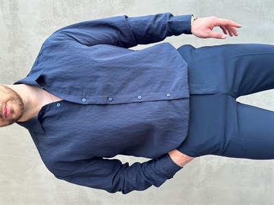 Erkek Trend Model Oversize Kalıp Kendiliğinden Çizgi Detaylı Gömlek-Lacivert(E1786)