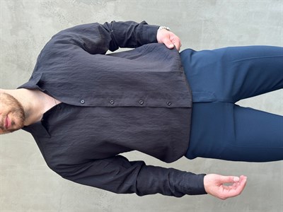 Erkek Trend Model Oversize Kalıp Kendiliğinden Çizgi Detaylı Gömlek-Siyah(E1786)