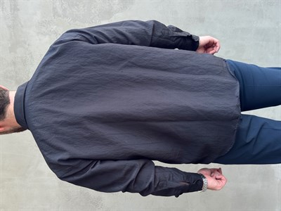 Erkek Trend Model Oversize Kalıp Kendiliğinden Çizgi Detaylı Gömlek-Siyah(E1786)
