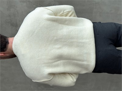 Erkek Trend Model Oversize Kalıp Pis Dikişli Kalp Nakışlı Triko Kazak-Ekru(E1851)