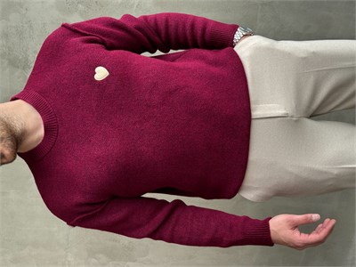 Erkek Trend Model Oversize Kalıp Pis Dikişli Kalp Nakışlı Triko Kazak-Bordo(E1851)