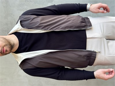 Erkek Trend Model Regular Fit Dokuma Kumaş Çift Taraf Görünümlü Yelek-Krem/Kahverengi(E1812)