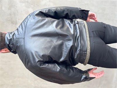 Erkek Yeni Sezon Oversize Kalıp Çapraz Kapamalı Suni Deri Ceket-Siyah(E1891)