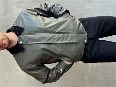 Erkek Yeni Sezon Regular Fit Kesim Yaka Detaylı Fermuar Cepli Deri Ceket-Haki(E1800)