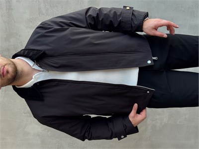 Erkek Yeni Sezon Regular Fit Kesim Yaka Detaylı Fermuar Cepli Dokuma Kumaş Ceket-Siyah(E1799)