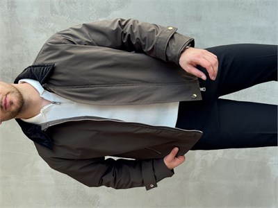 Erkek Yeni Sezon Regular Fit Kesim Yaka Detaylı Fermuar Cepli Dokuma Kumaş Ceket-Haki(E1799)