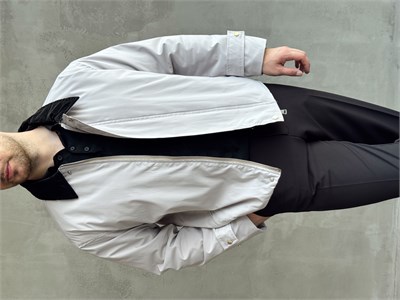 Erkek Yeni Sezon Regular Fit Kesim Yaka Detaylı Fermuar Cepli Dokuma Kumaş Ceket-Gri(E1799)