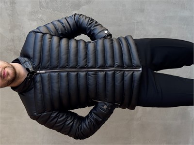 Erkek Zamansız Slim Fit Parlak Görünümlü Dik Yaka Şişme Mont-Siyah(E1880)