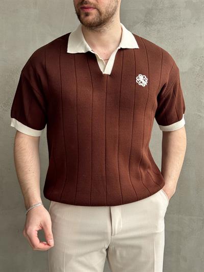 Erkek Zamansız Stil Oversize Kalıp Nakış Detaylı Polo Yaka Triko T-Shirt-Kahverengi(E1609)