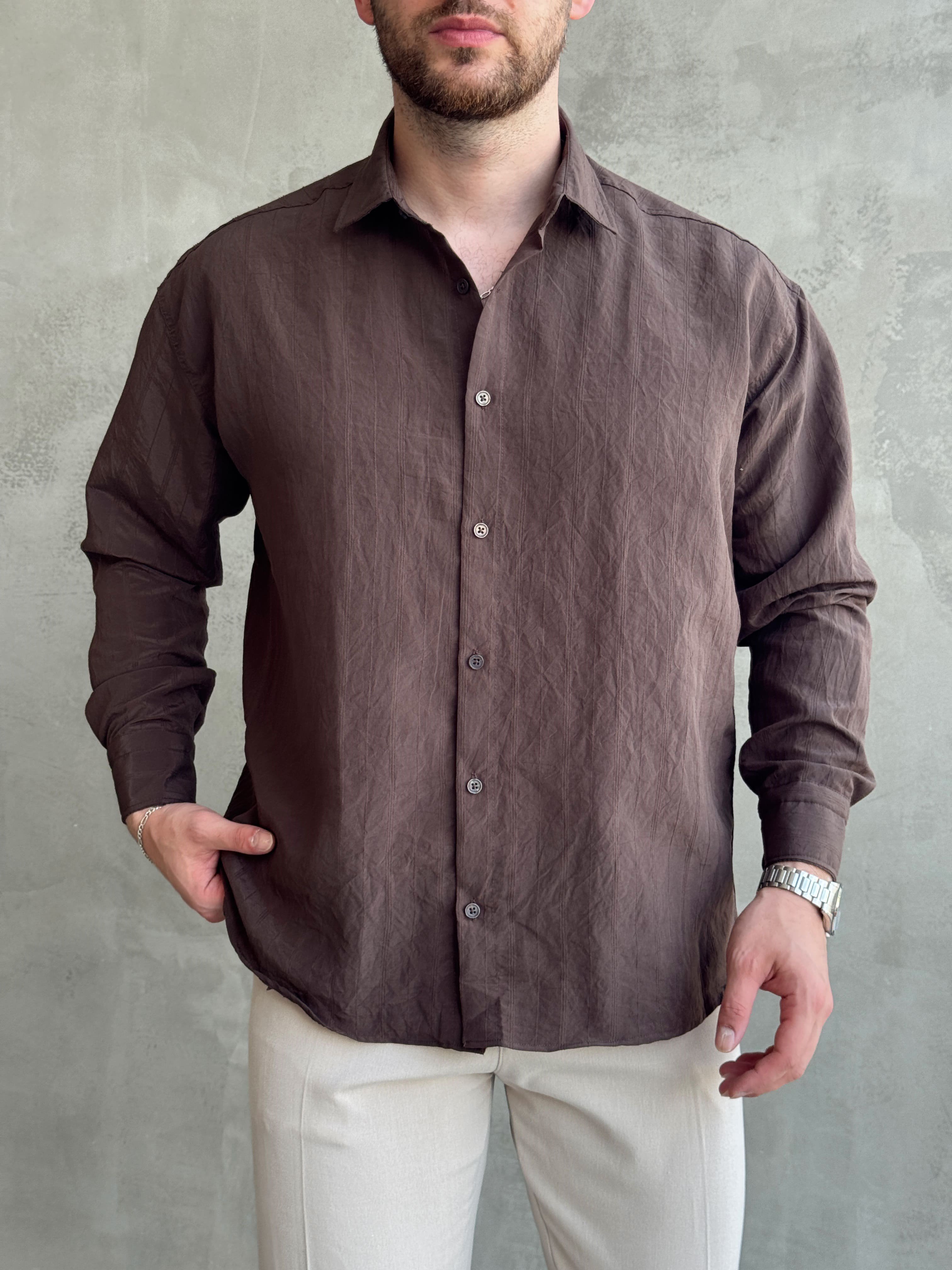 Erkek Trend Model Oversize Kalıp Kendiliğinden Çizgi Detaylı Gömlek-Kahverengi(E1786)Ketench