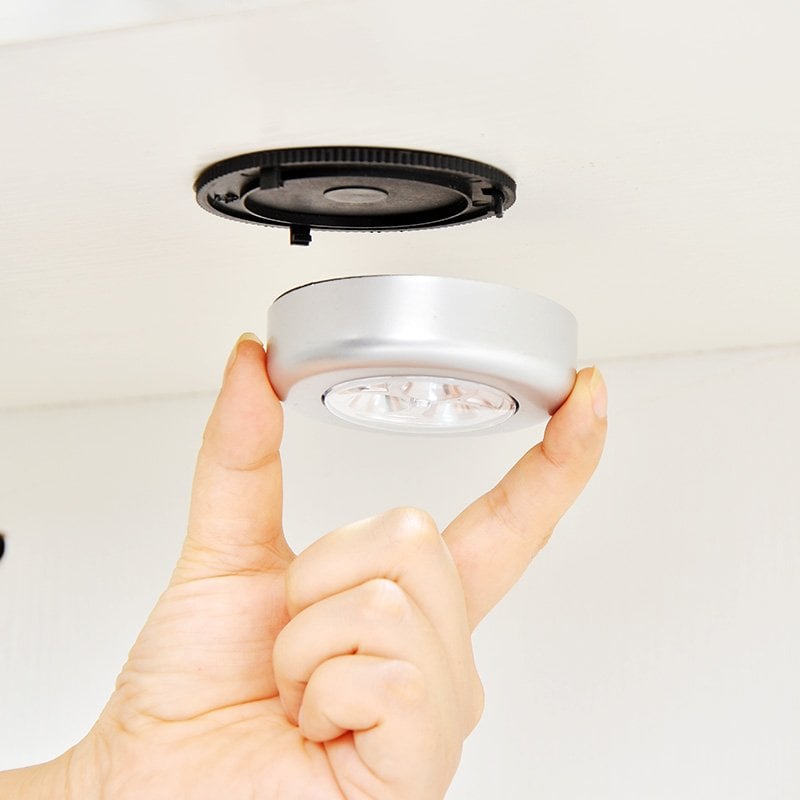 Powermaster PM-10282 3 Ledli Kendinden Yapışkanlı Dokunmatik Dolap - Çekmece İçi Led Lamba Aydınlatma İçerik