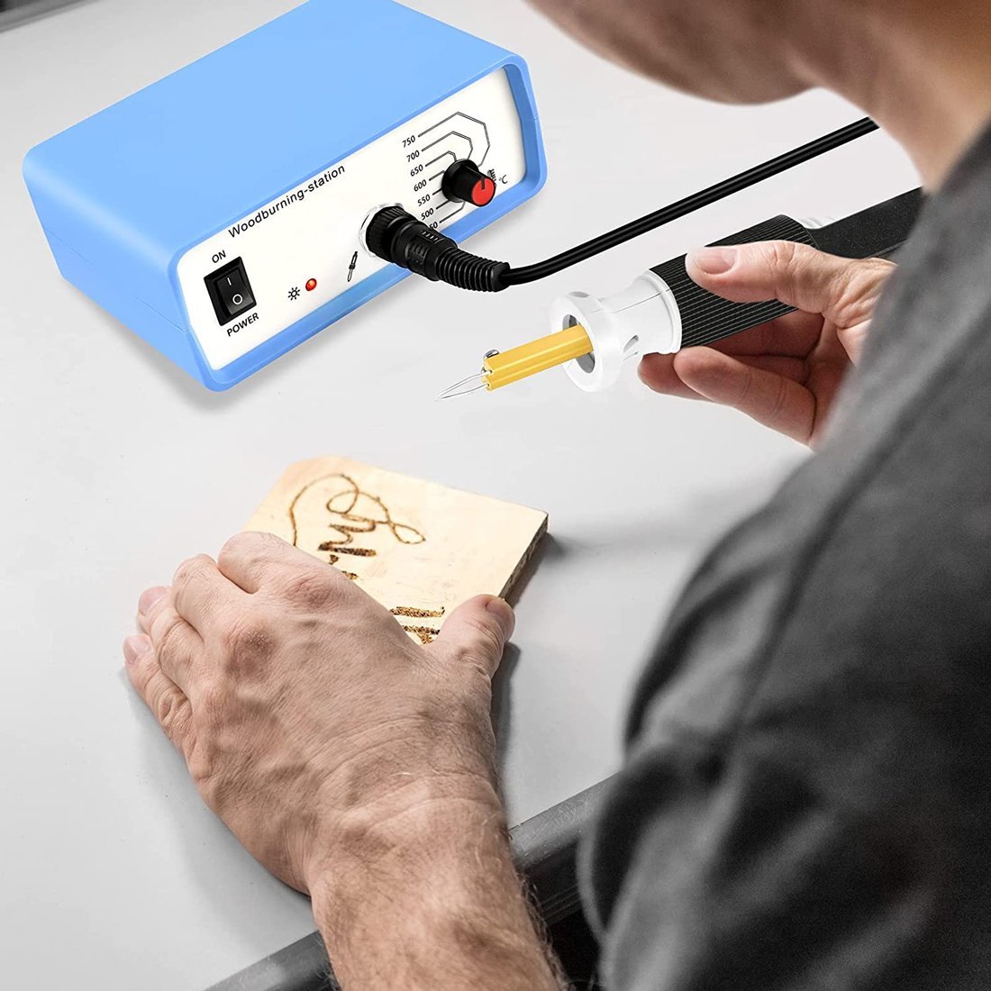 Powermaster PM-15903 Isı Ayarlı Analog Ahşap Yakma Hayvası İçerik