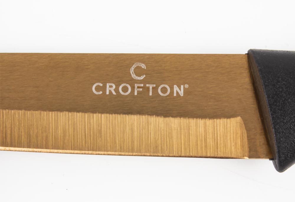 Crofton Titanyum Kaplama Bıçak Yakın Çekim