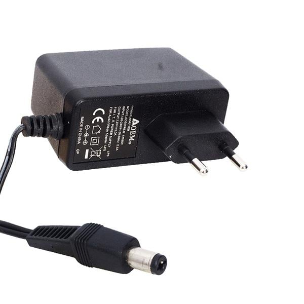 ATECH 12 VOLT - 2 AMPER 5.5*2.5 UÇLU PLASTİK KASA PRİZ TİPİ ADAPTÖR