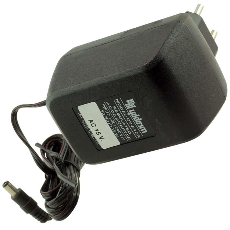 YILDIRIM CY-910R 15 VOLT REGÜLELİ AC/DC ADAPTÖR