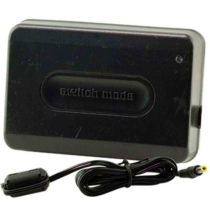 YILDIRIM CYS-2508 8.2 VOLT - 2.5 AMPER MASAÜSTÜ AC/DC ADAPTÖR