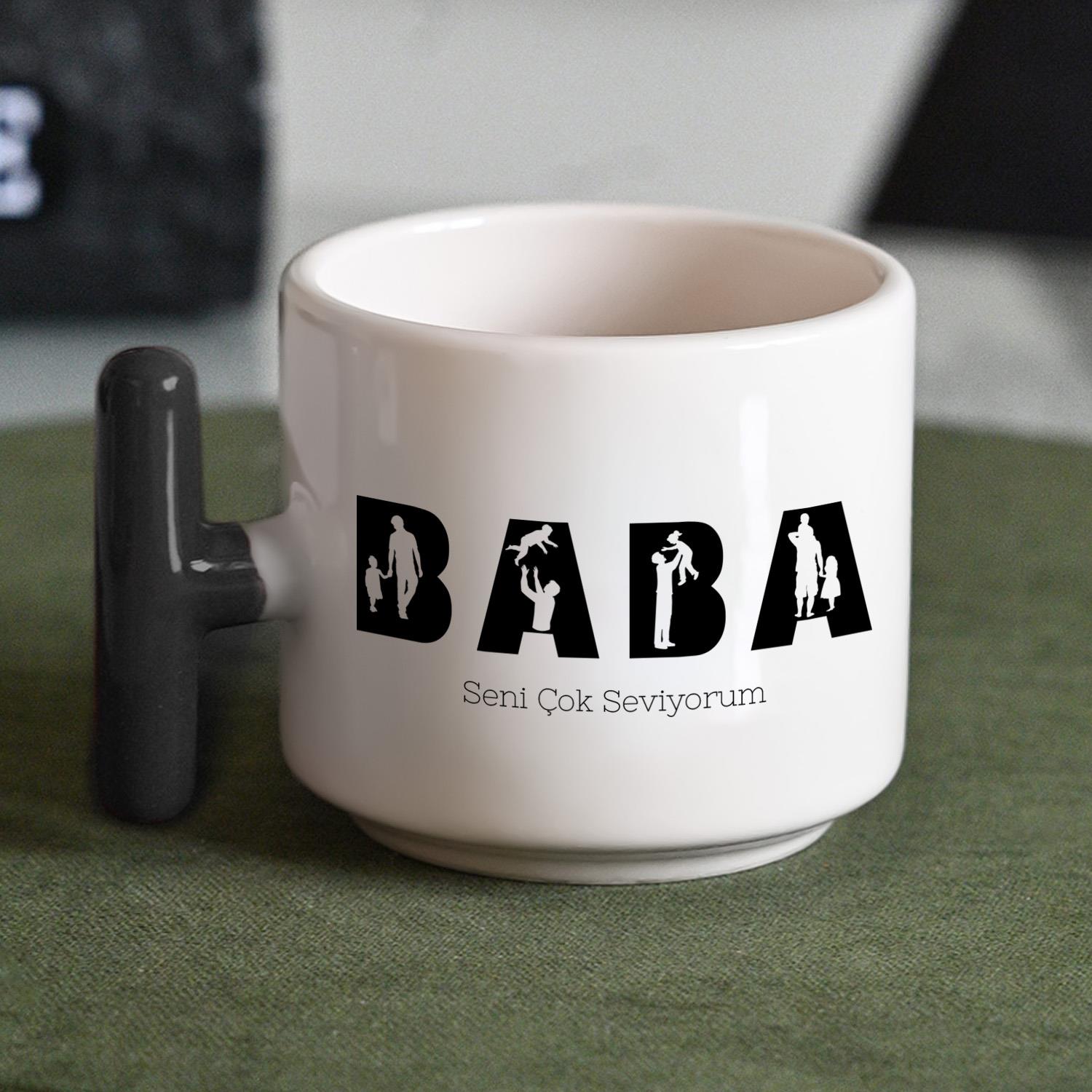 Baba Yazılı Babalar Gününe Özel T Kulplu Kupa – Siyah