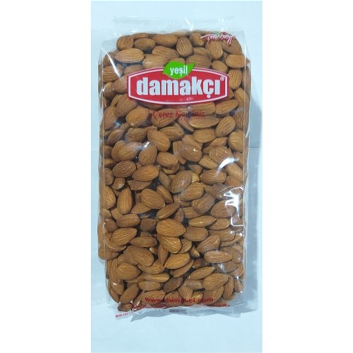 Damakcı Kabuklu Badem Kg