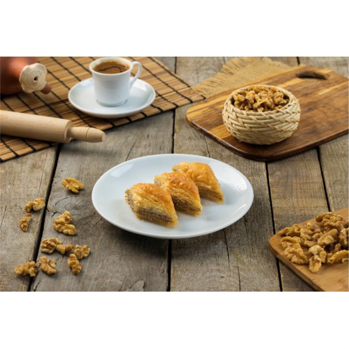 Rapata Cevizli Ev Baklavası Kg