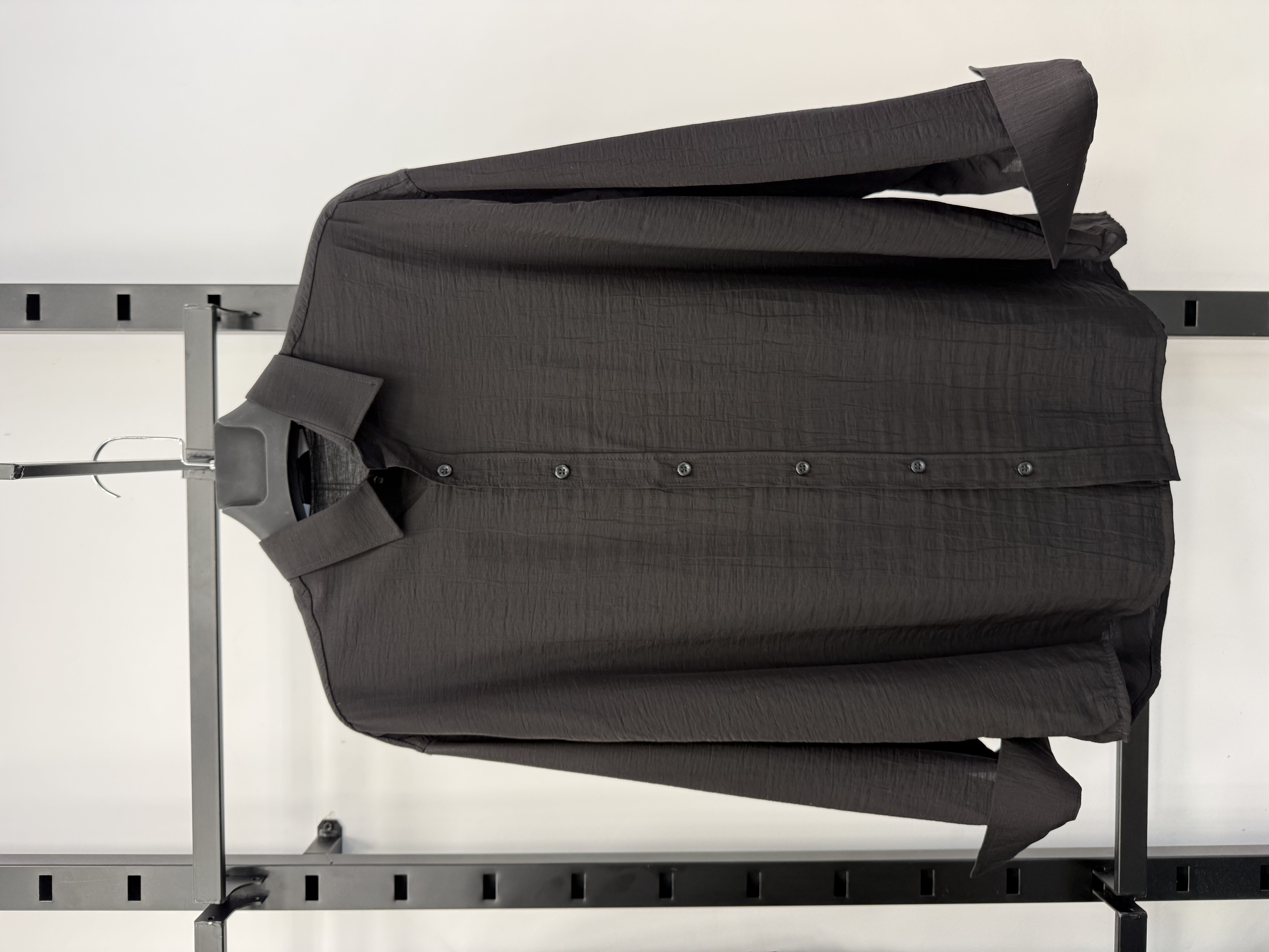 Siyah  Krinkıl Detaylı Oversize Gömlek