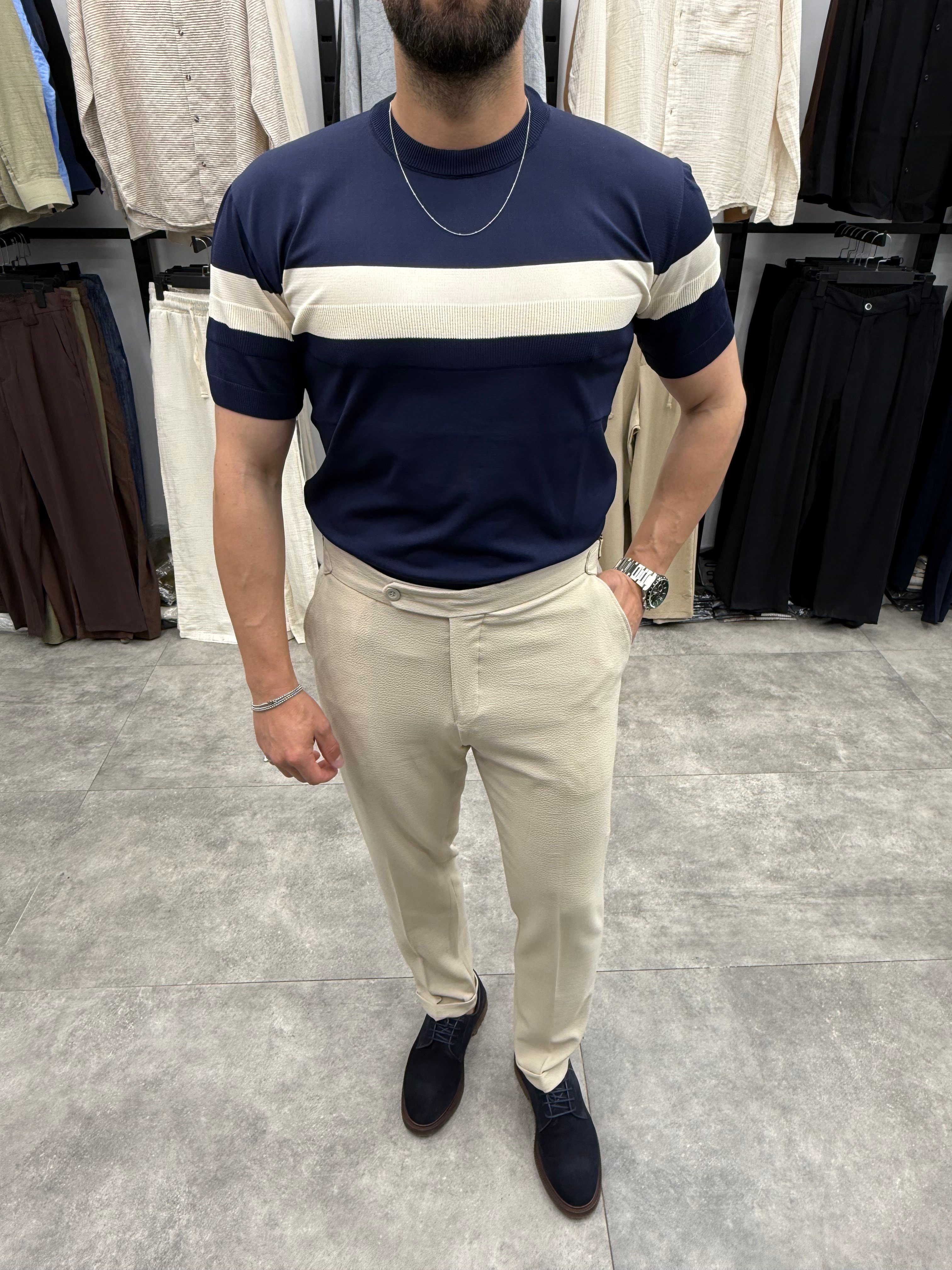 Lacivert  Regular Fit Krem Detaylı Triko Tshirt