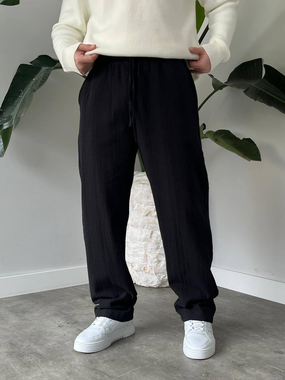 Siyah Bel Bağcıklı Dokulu Keten Baggy Pantolon