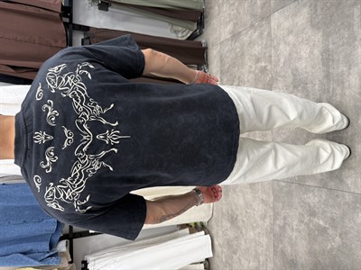 Siyah  At Nakışlı Yıkamalı Oversize Tshirt