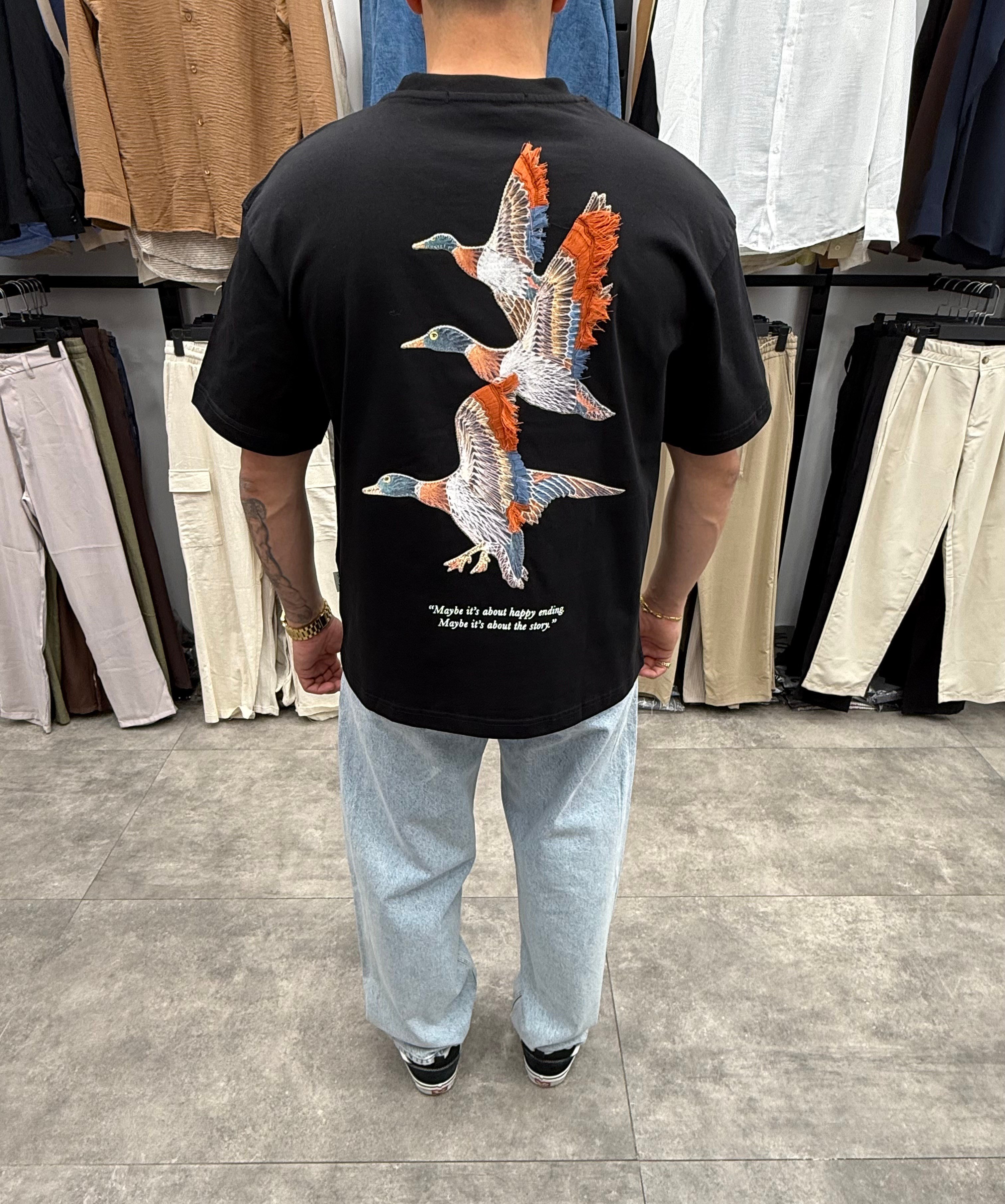 Siyah Ördek Nakışlı Oversize Tshirt