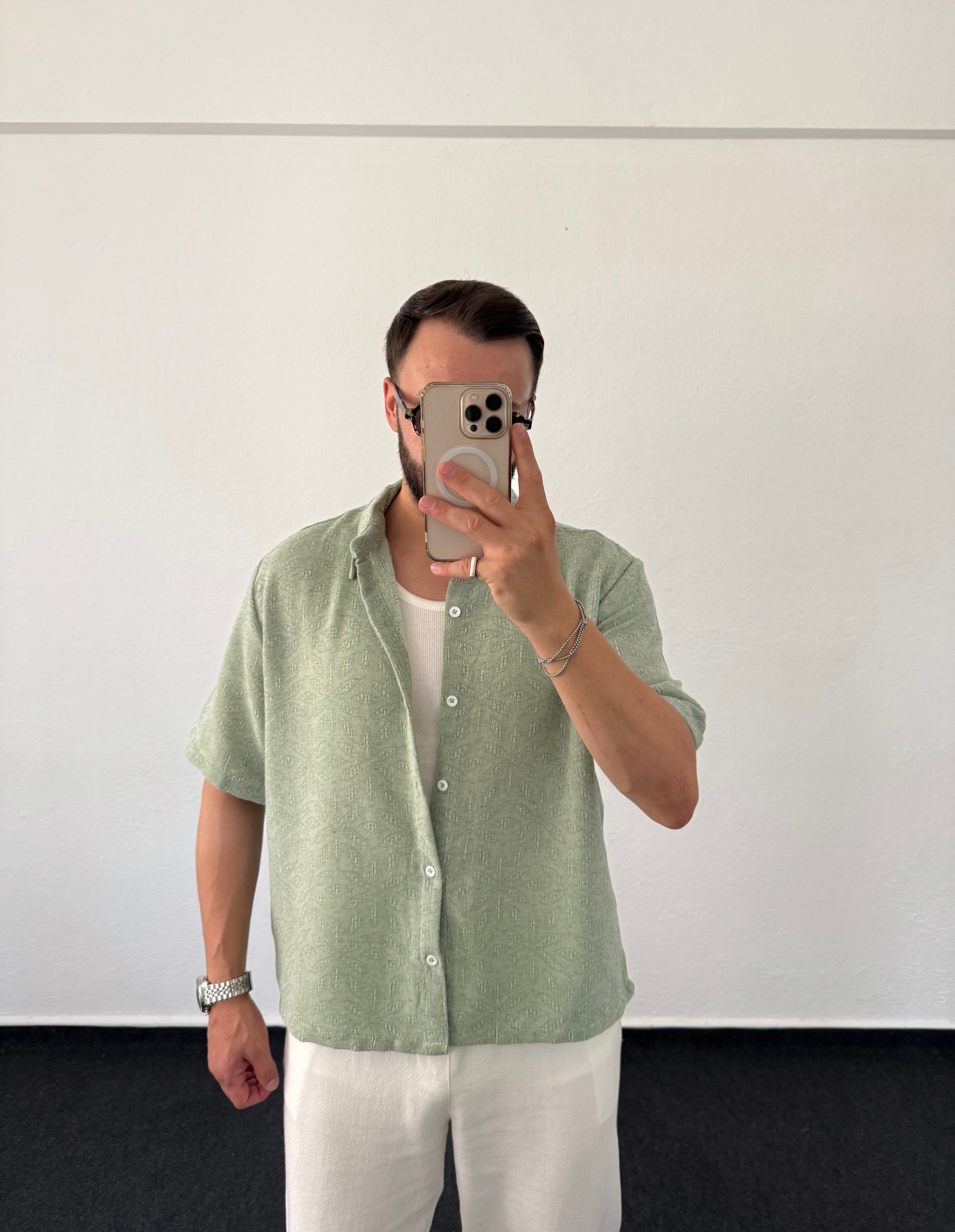 Bej Yumuşak Dokulu Boxy Fit (crop) Pamuk Kısakol Oversize Gömlek
